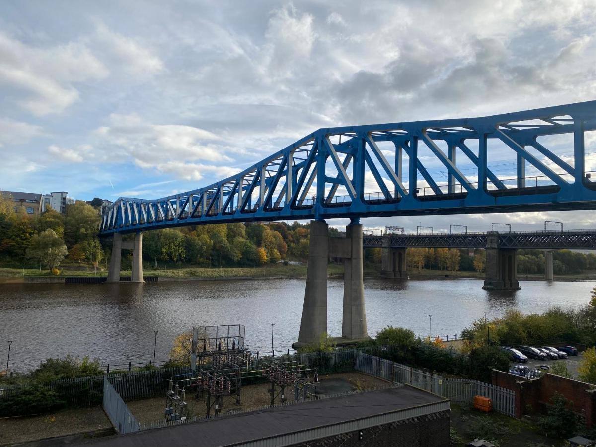 Alexander Apartments Riverside Нюкасъл ъпон Тайн Екстериор снимка
